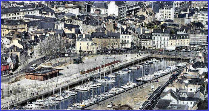 T2 Parking A Reserver Wi-Fi 10' A Pied Du Port Vannes Buitenkant foto